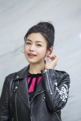 ����ϣ���챾���䡰�°��ꡱ ��Ц����ȫ��λ��������