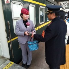 ����ע�ⰲȫ ���ļ��:�г�ʻǰ5���� �������·���ް����ģ��