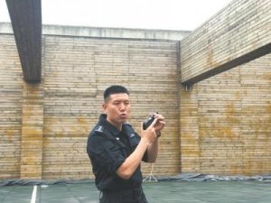 ���ڱ����ؾ����:�����ٳ�8���� ����������ǹ��